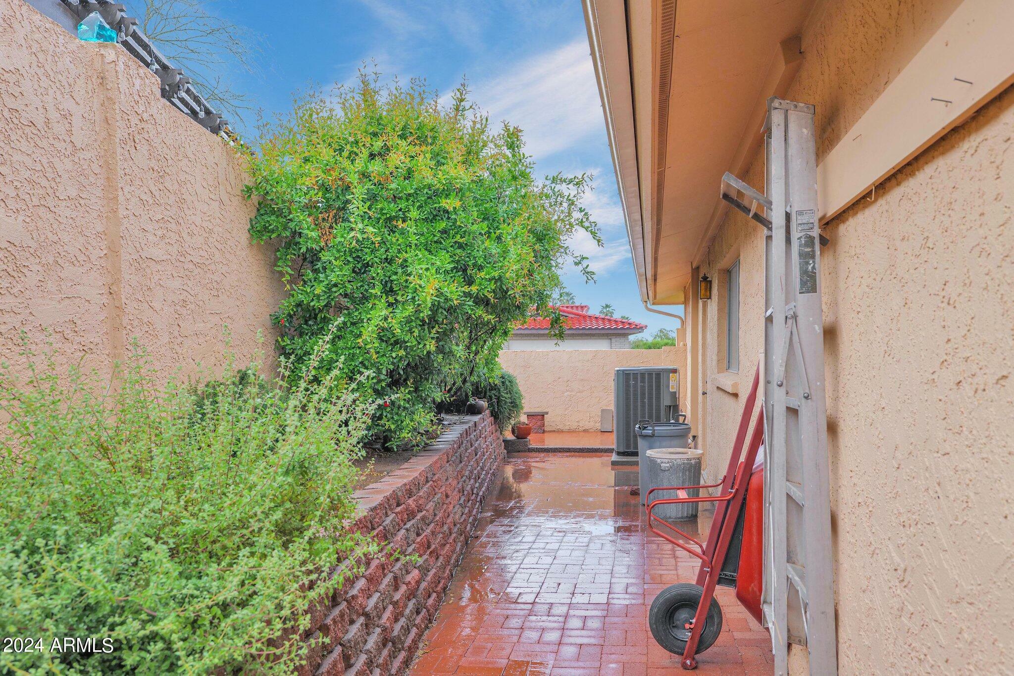 Property Photo:  501 W Wood Drive  AZ 85029 