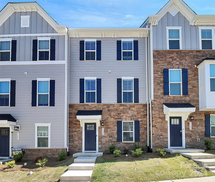 3304 Timber Mill Drive  Matthews NC 28104 photo