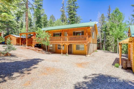 Property Photo:  4010 N Porcupine Cir  UT 84762 