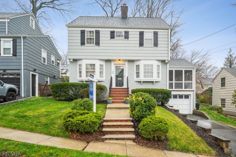 Property Photo:  20 Broadview Ave  NJ 07040 