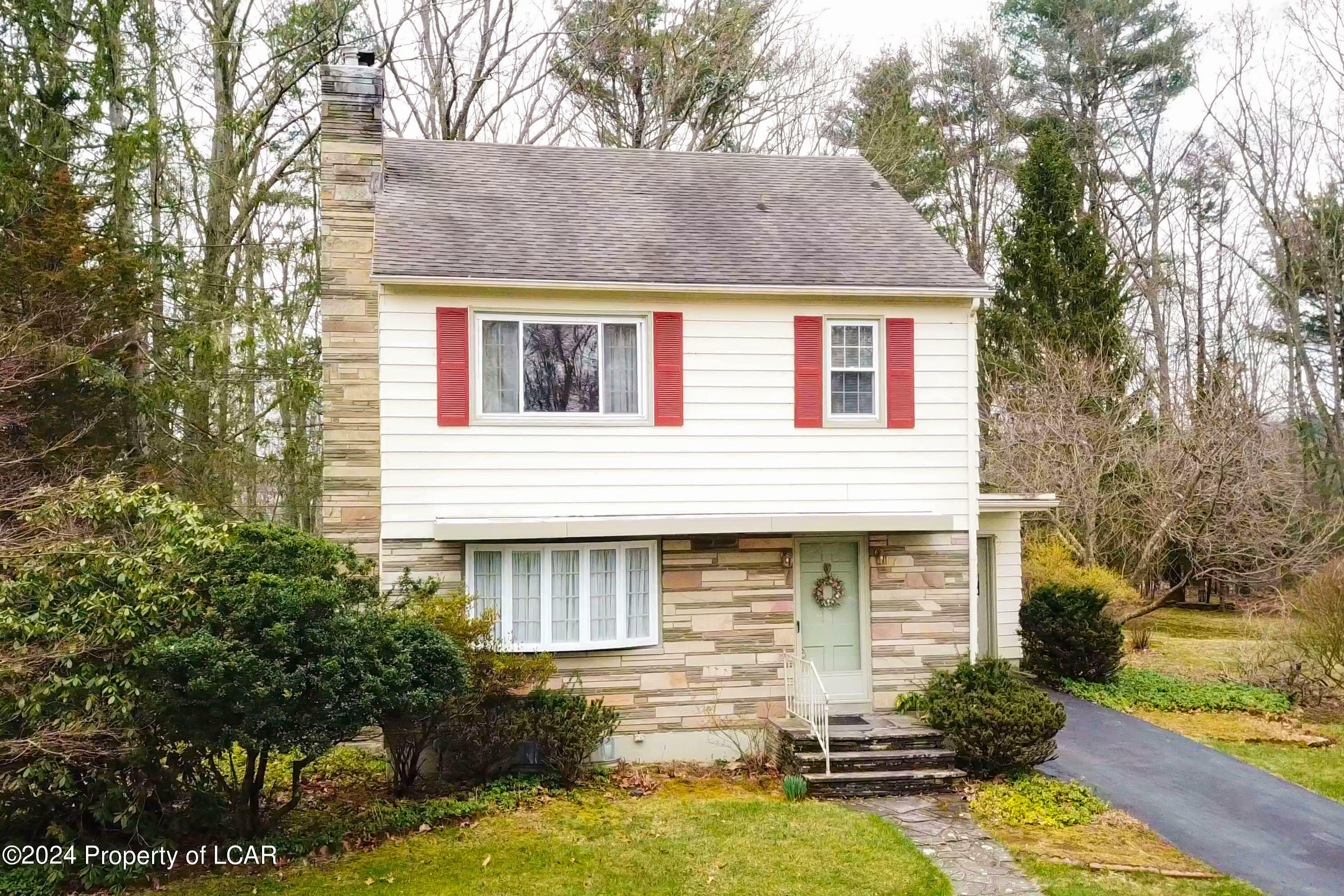 Property Photo:  92 Elmcrest Drive  PA 18612 