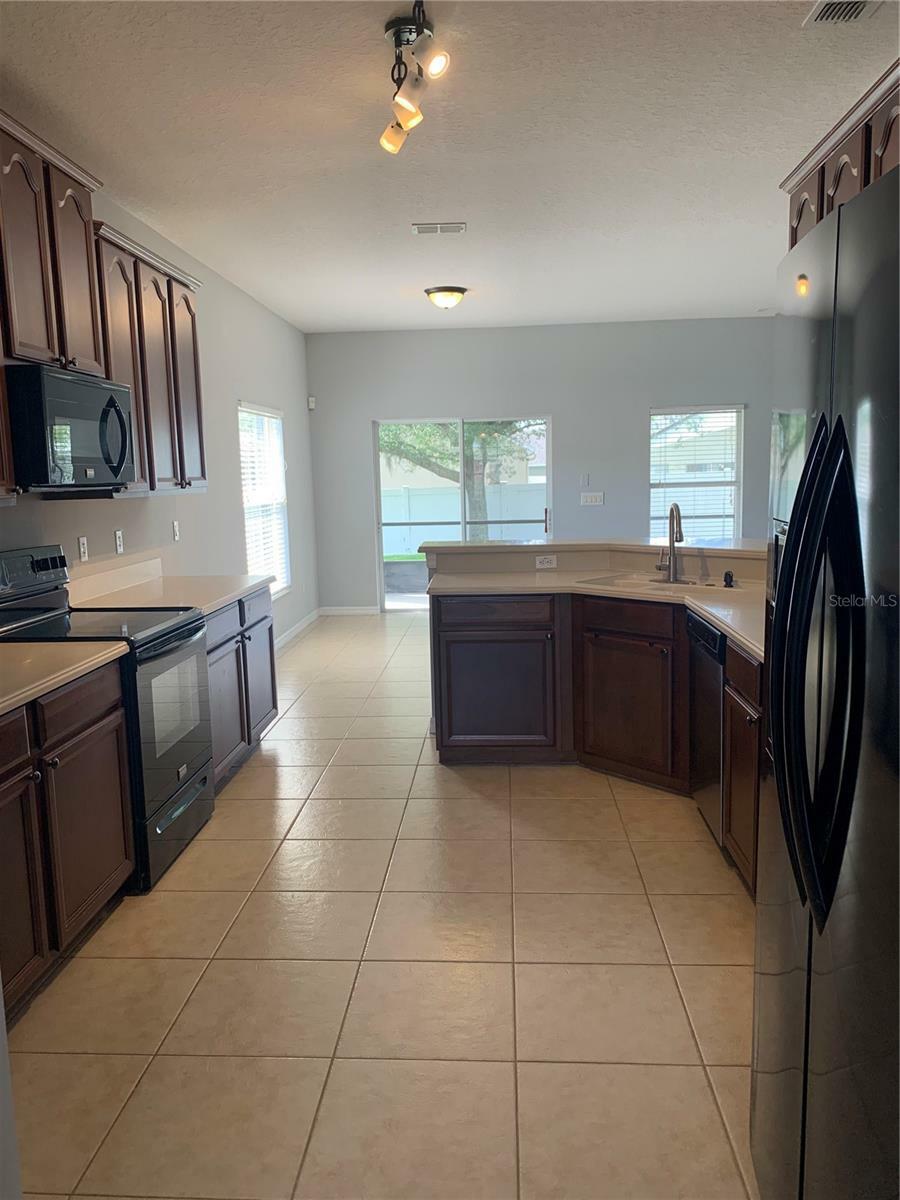 Property Photo:  16627 Cedar Run Drive  FL 32828 