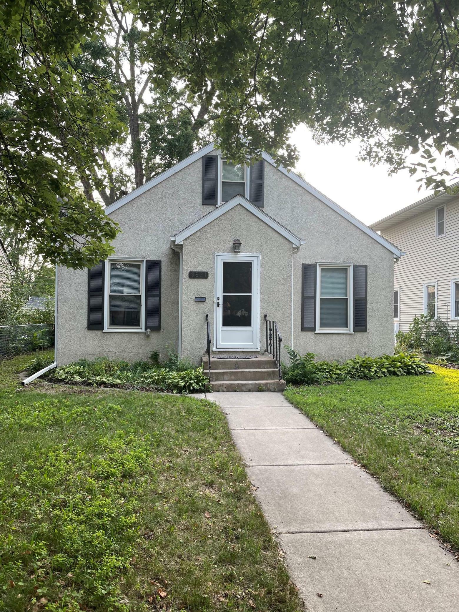 Property Photo:  3821 Orchard Avenue N  MN 55422 