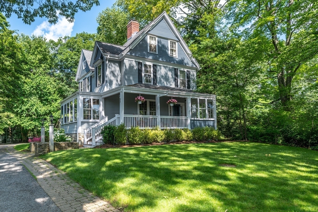 Property Photo: 32 Webster Ct MA 02459
