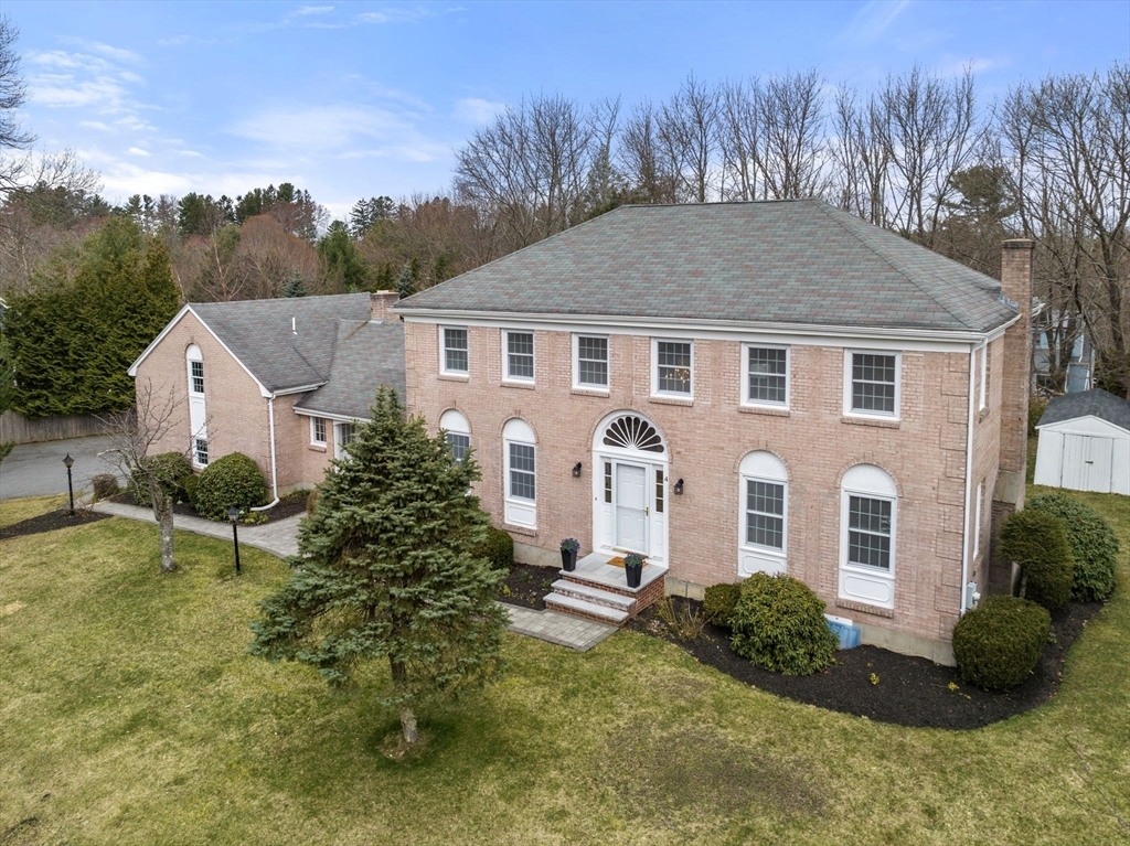 Property Photo:  4 Blueberry Hill Road  MA 01810 