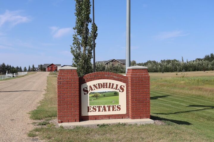253050 Township Road 424 — photo 1