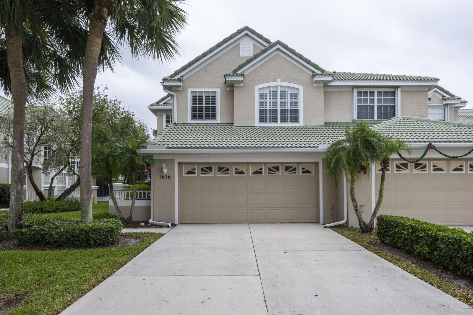 Property Photo: 1676 SW Harbour Isles Circle 97 FL 34986