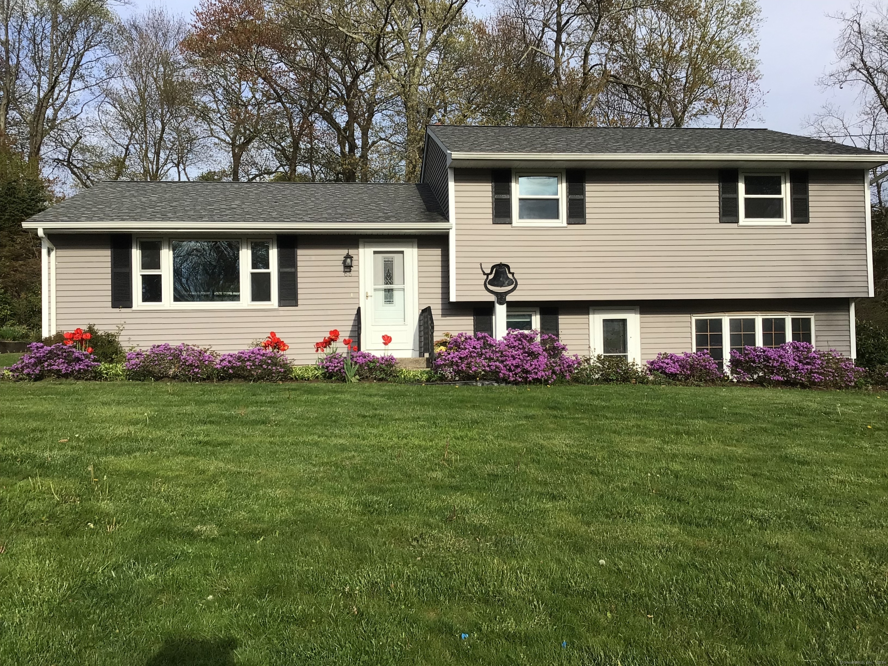 Property Photo:  65 Forest View Drive Drive  CT 06716 