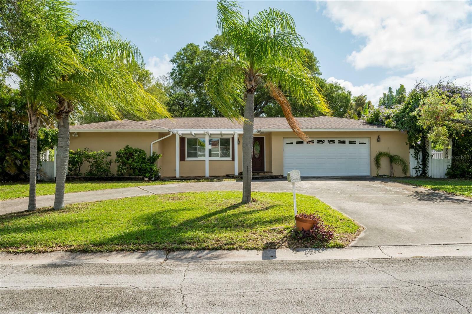 2045 Golf View Drive  Dunedin FL 34698 photo