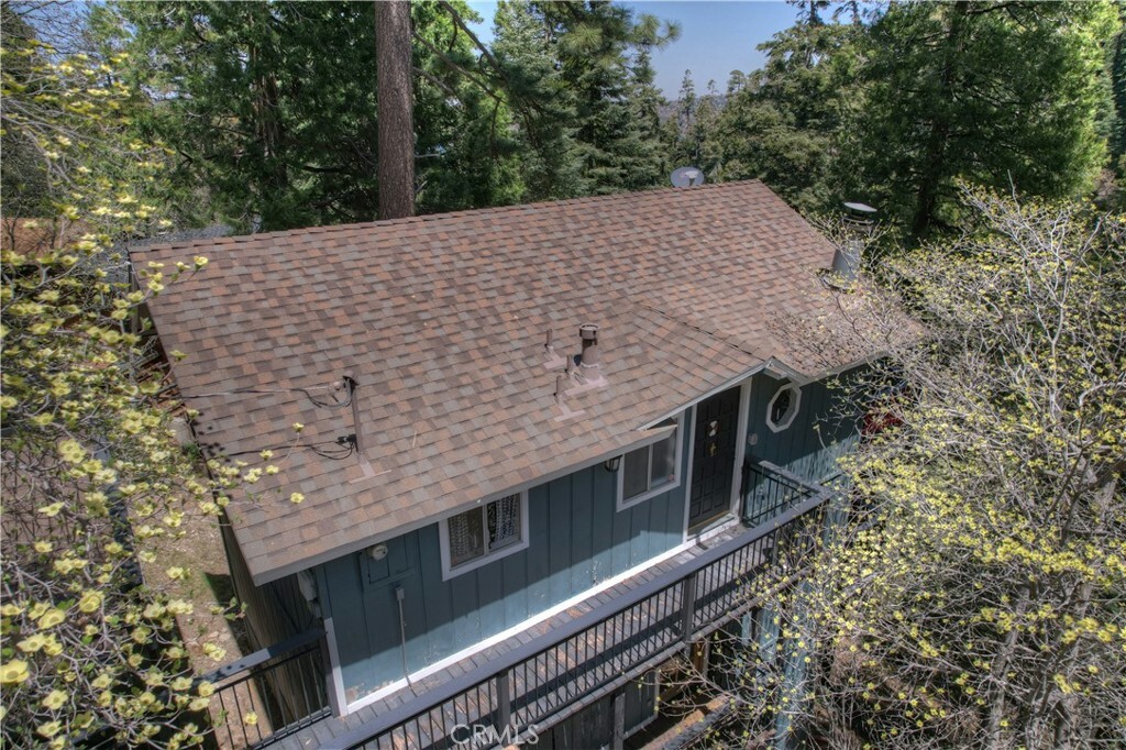 725 Oakmont Lane  Lake Arrowhead CA 92352 photo