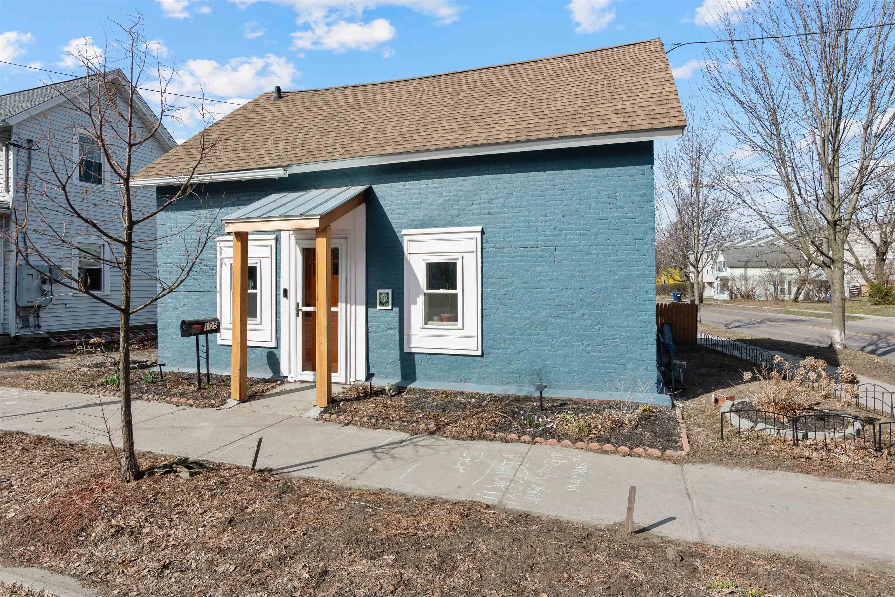 Property Photo: 105 Lafountain Street VT 05401