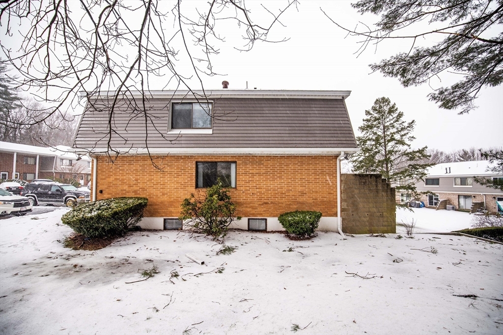 Property Photo: 81 Farrwood Dr 81 MA 01835