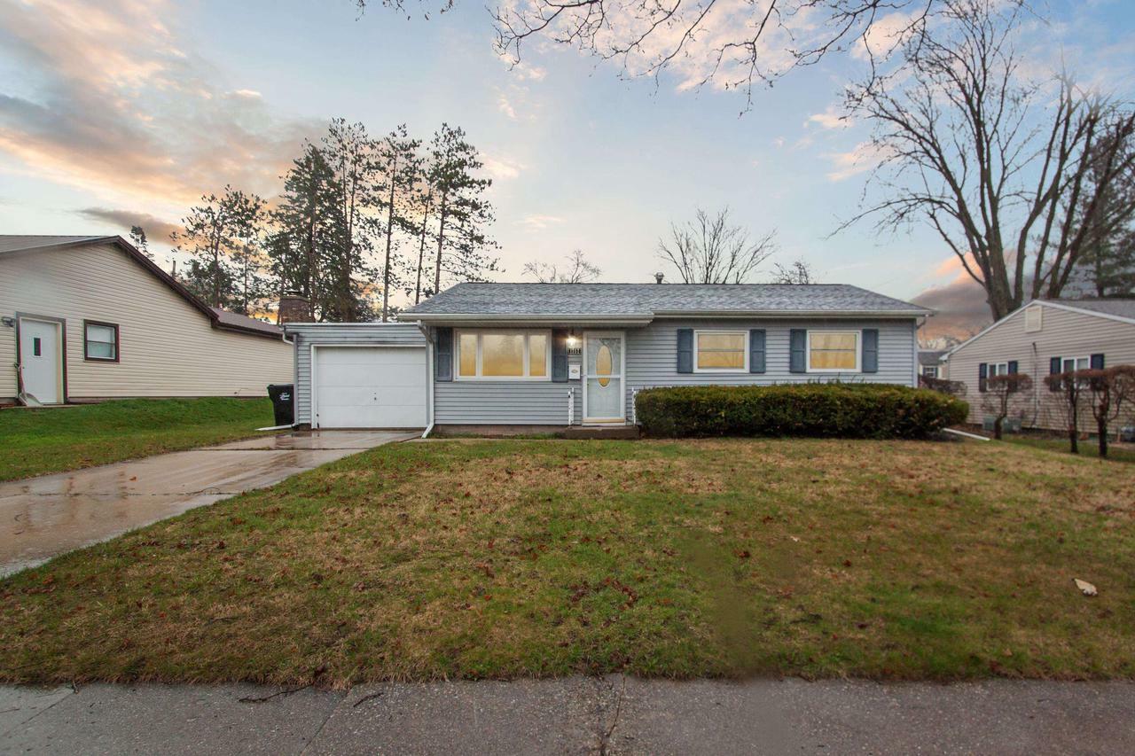 Property Photo:  1757 Sun Valley Drive  WI 53511 