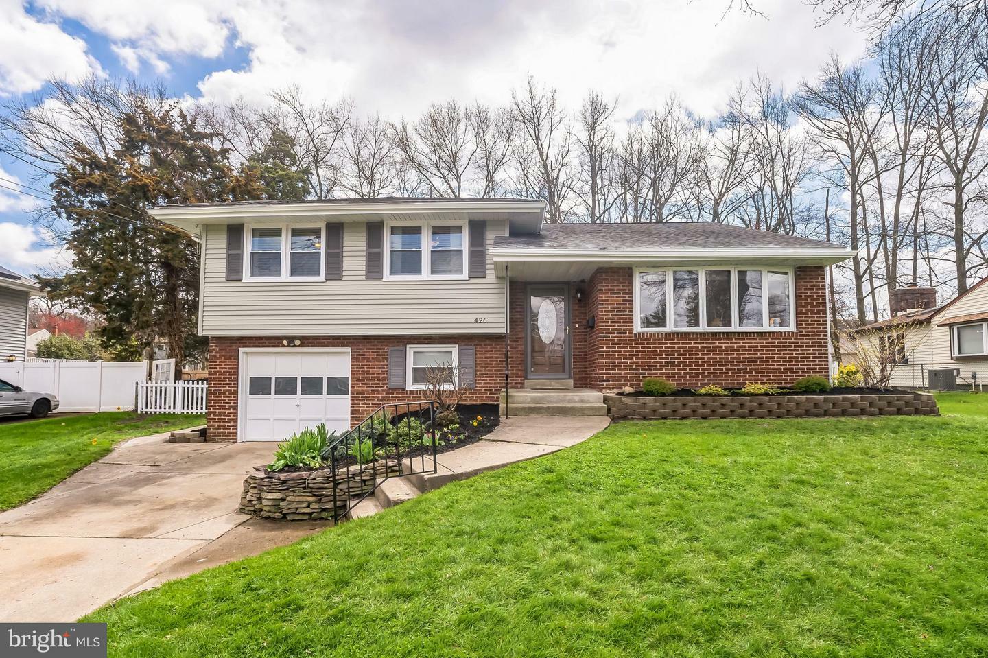 Property Photo: 426 Kingston Drive NJ 08034