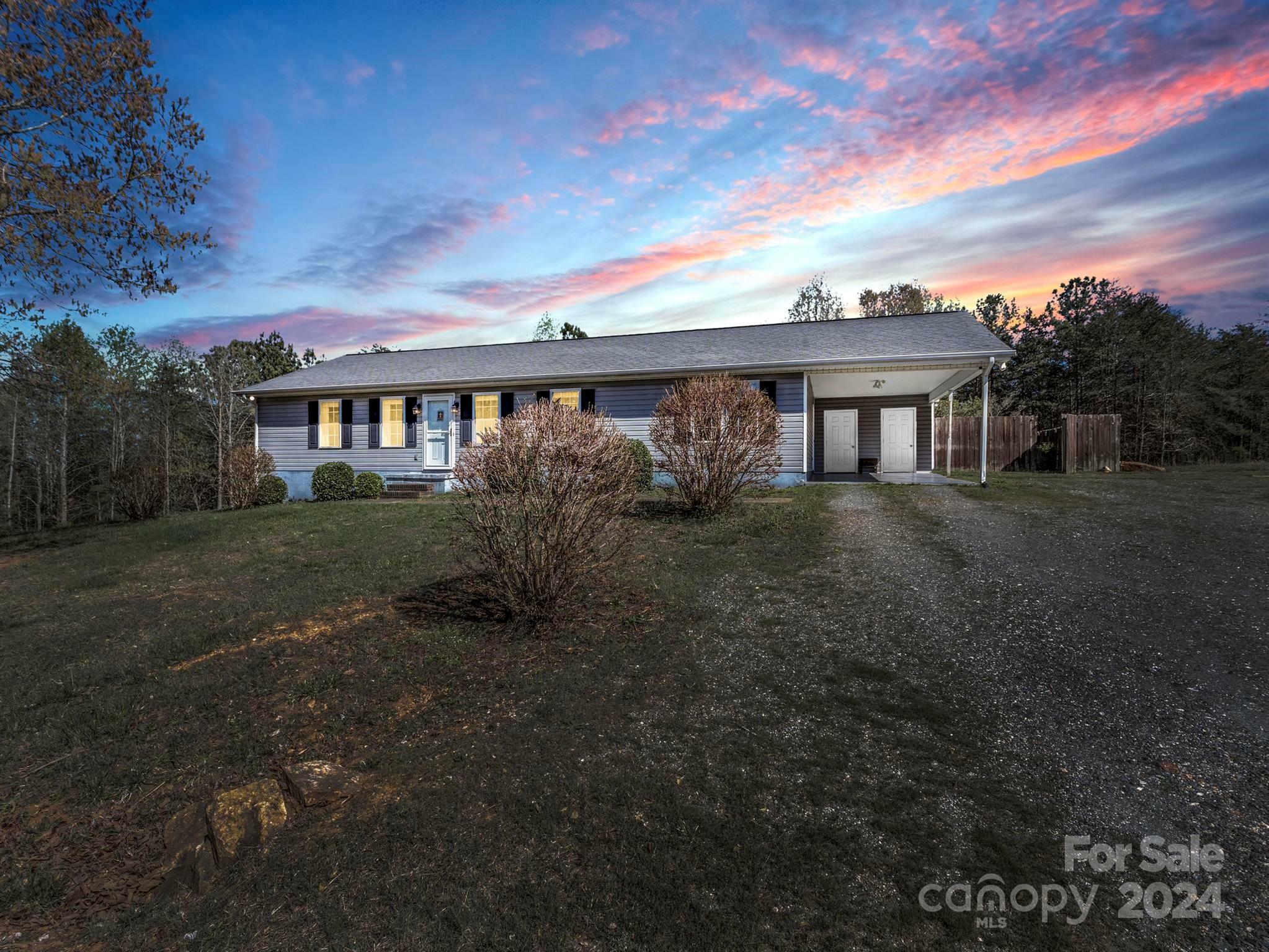 Property Photo: 288 Duncans Creek Road NC 28040