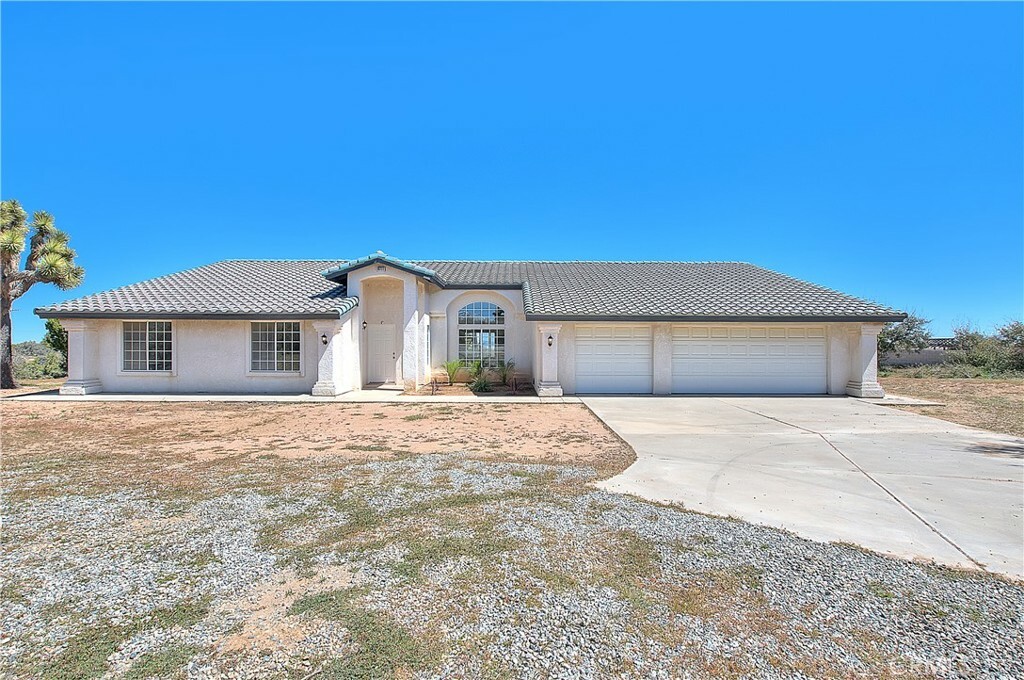 Property Photo:  10722 Rodeo Road  CA 92344 
