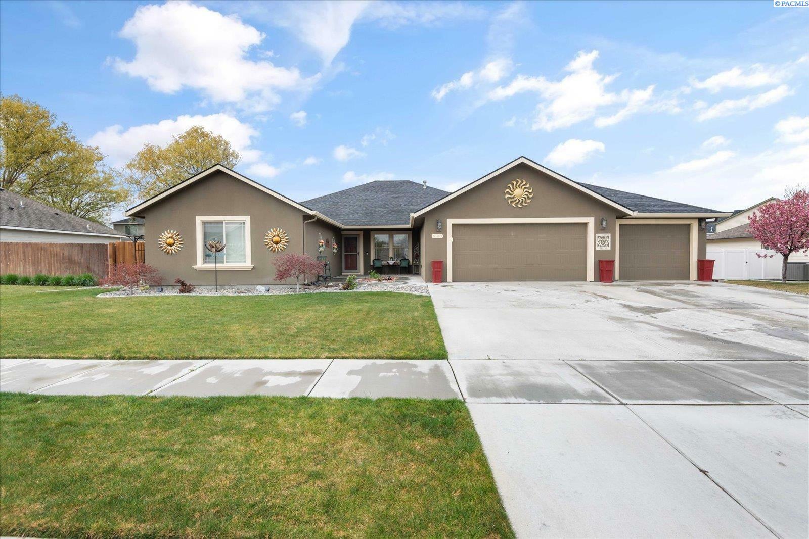 5108 Monrovia Lane  Pasco WA 99301 photo