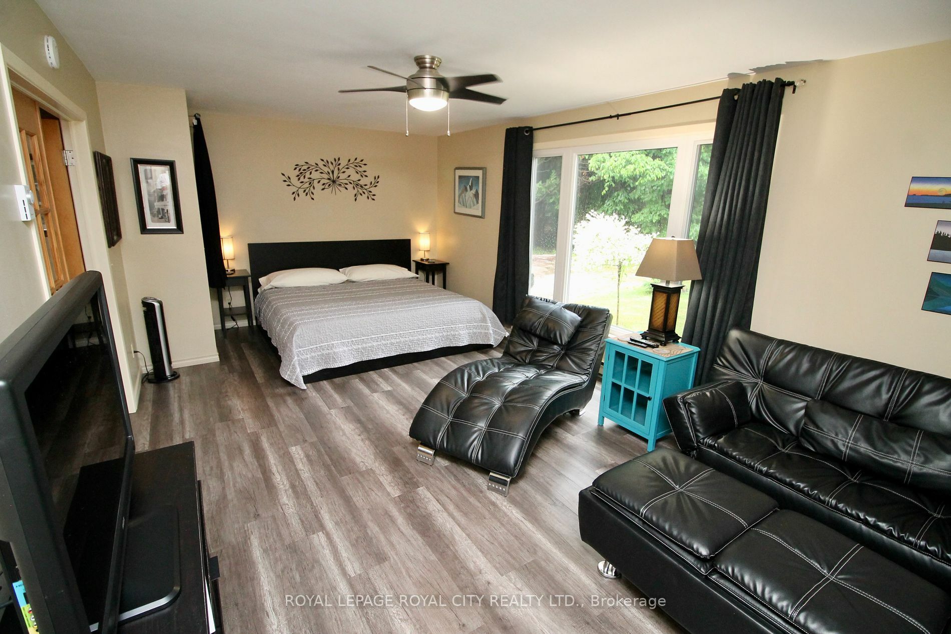 Property Photo: 7213 6 Highway ON N0H 2R0