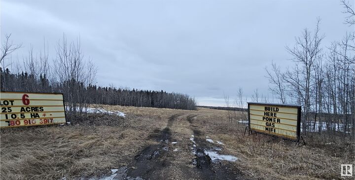 534 Twp Rd  & RR 212  Rural Strathcona County AB T0J 1S0 photo