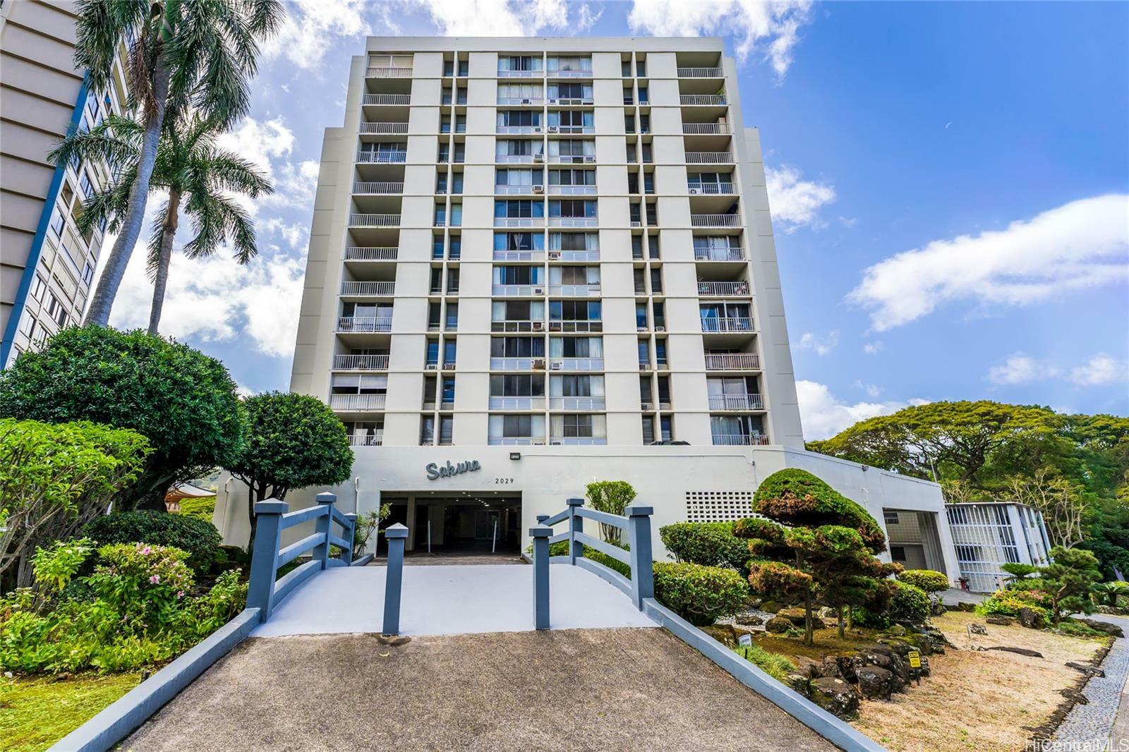 Property Photo:  2029 Nuuanu Avenue 607  HI 96817 