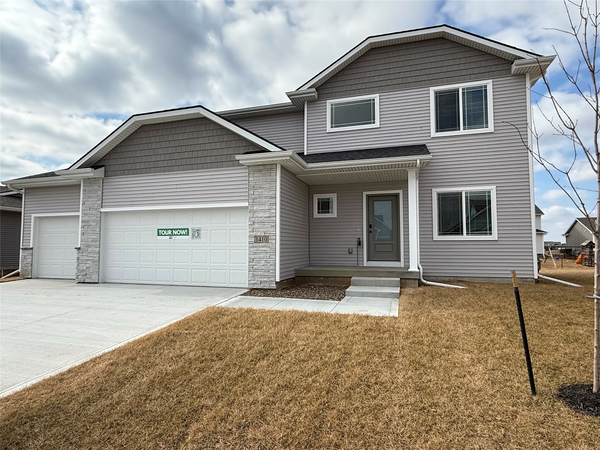 1410 NW Benjamin Drive  Ankeny IA 50023 photo