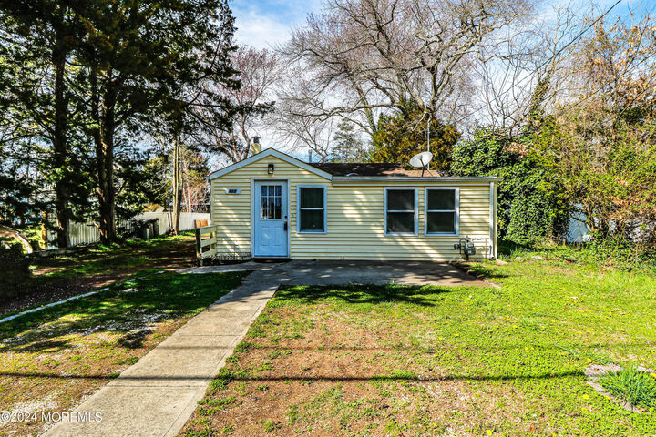 115 Bay Parkway  Waretown NJ 08758 photo