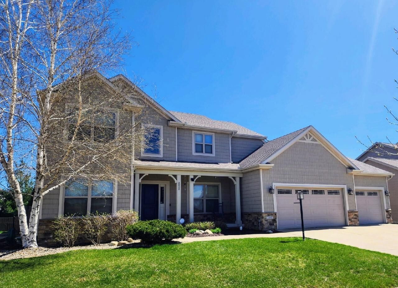 Property Photo:  2008 Savanna Drive  IL 61822 