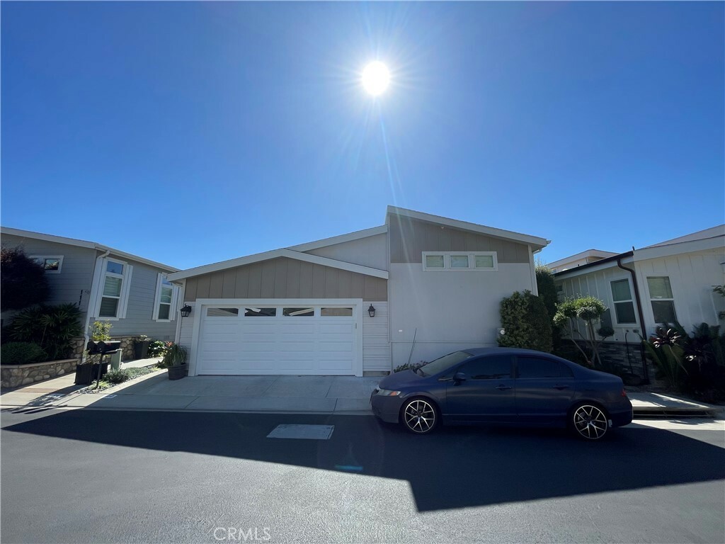 Property Photo:  110 Mira Adelante  CA 92673 