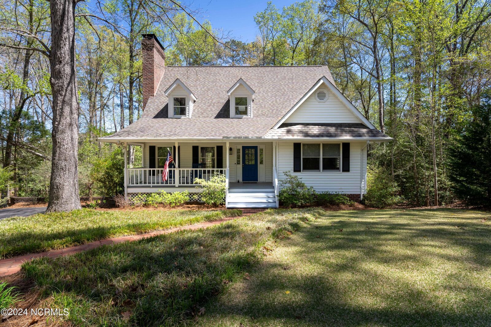 Property Photo: 380 Kim Lane NC 28327