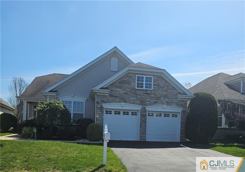 Property Photo: 489 Hillrose Way 489 NJ 08831