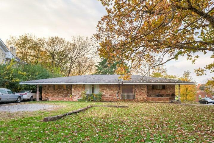 Property Photo: 359 Glenwood Drive TN 37404