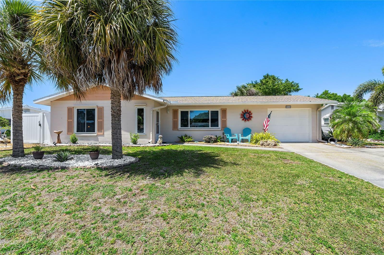 Property Photo:  6622 Keystone Drive  FL 34231 