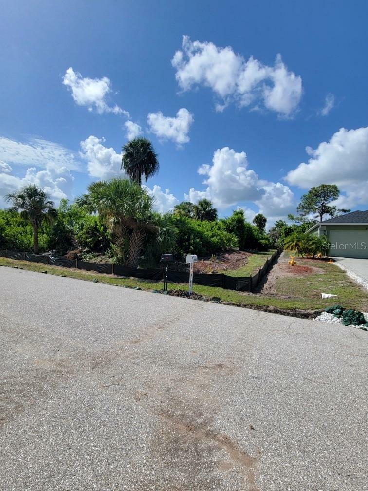 Property Photo:  11975 &Amp 11983 Helios Avenue  FL 33981 