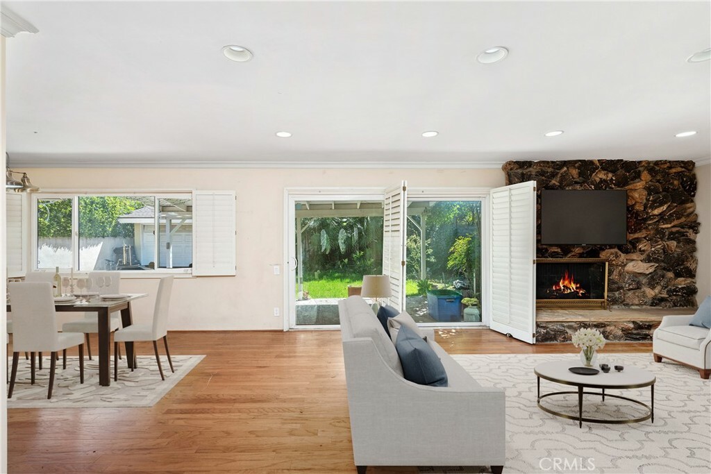 Property Photo: 16010 Dickens Street CA 91436