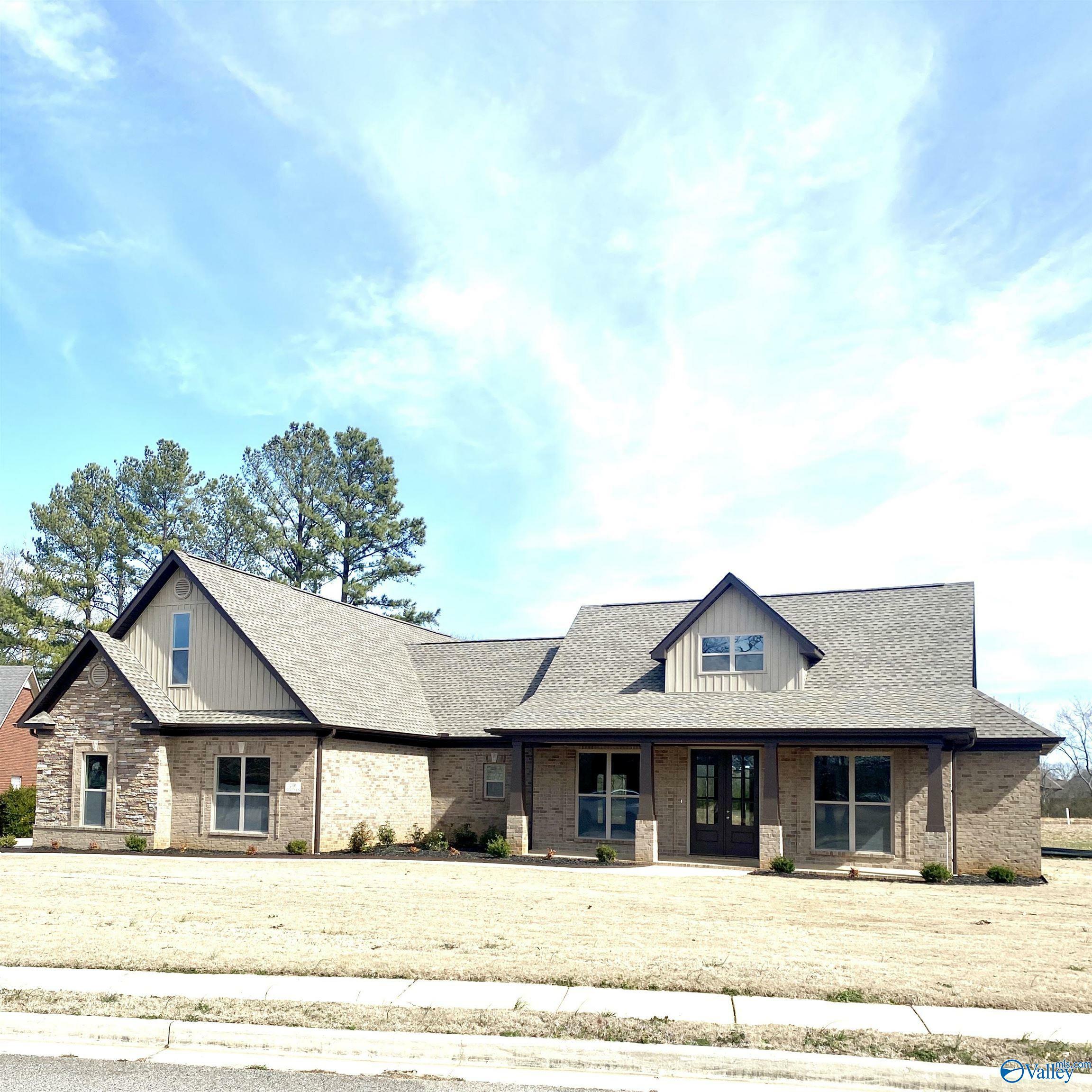 2106 Covington Lane SW  Decatur AL 35603 photo