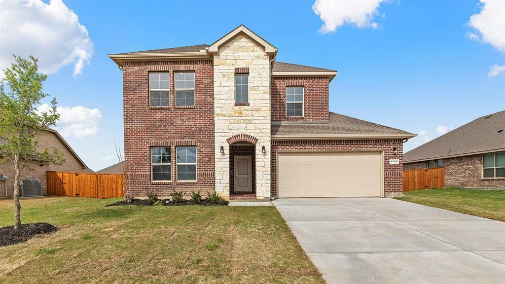 Property Photo: 232 Frenchpark Drive TX 76052