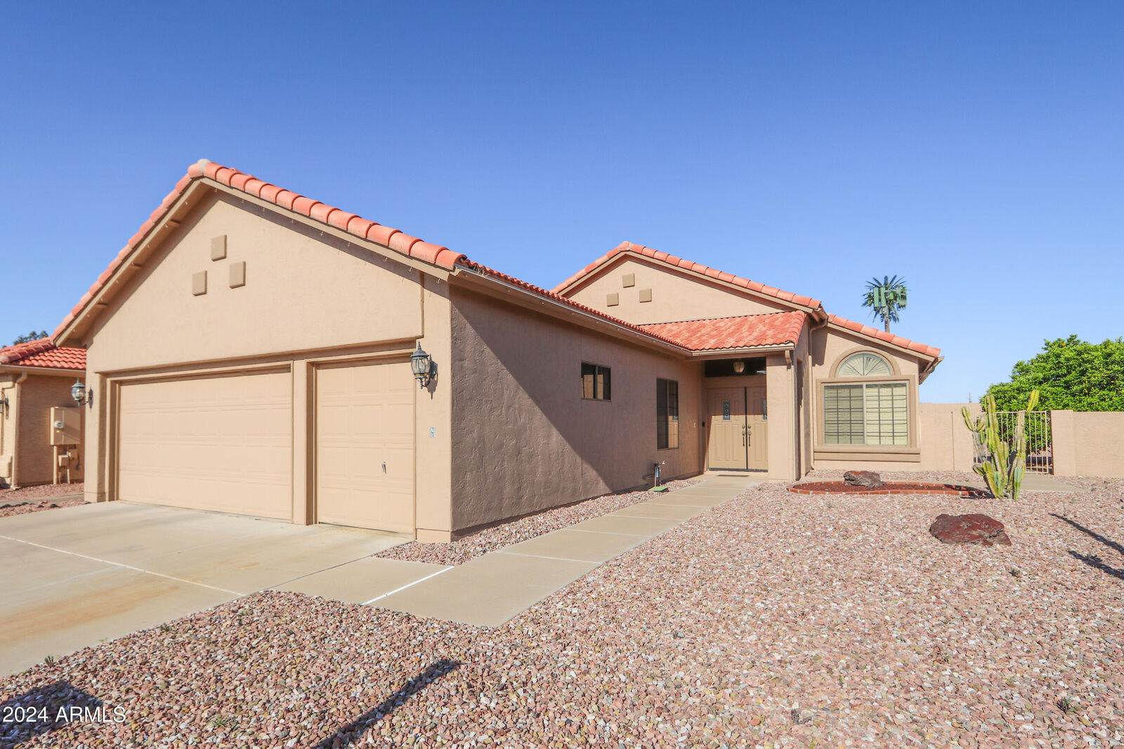 Property Photo:  25801 S Flame Tree Drive  AZ 85248 