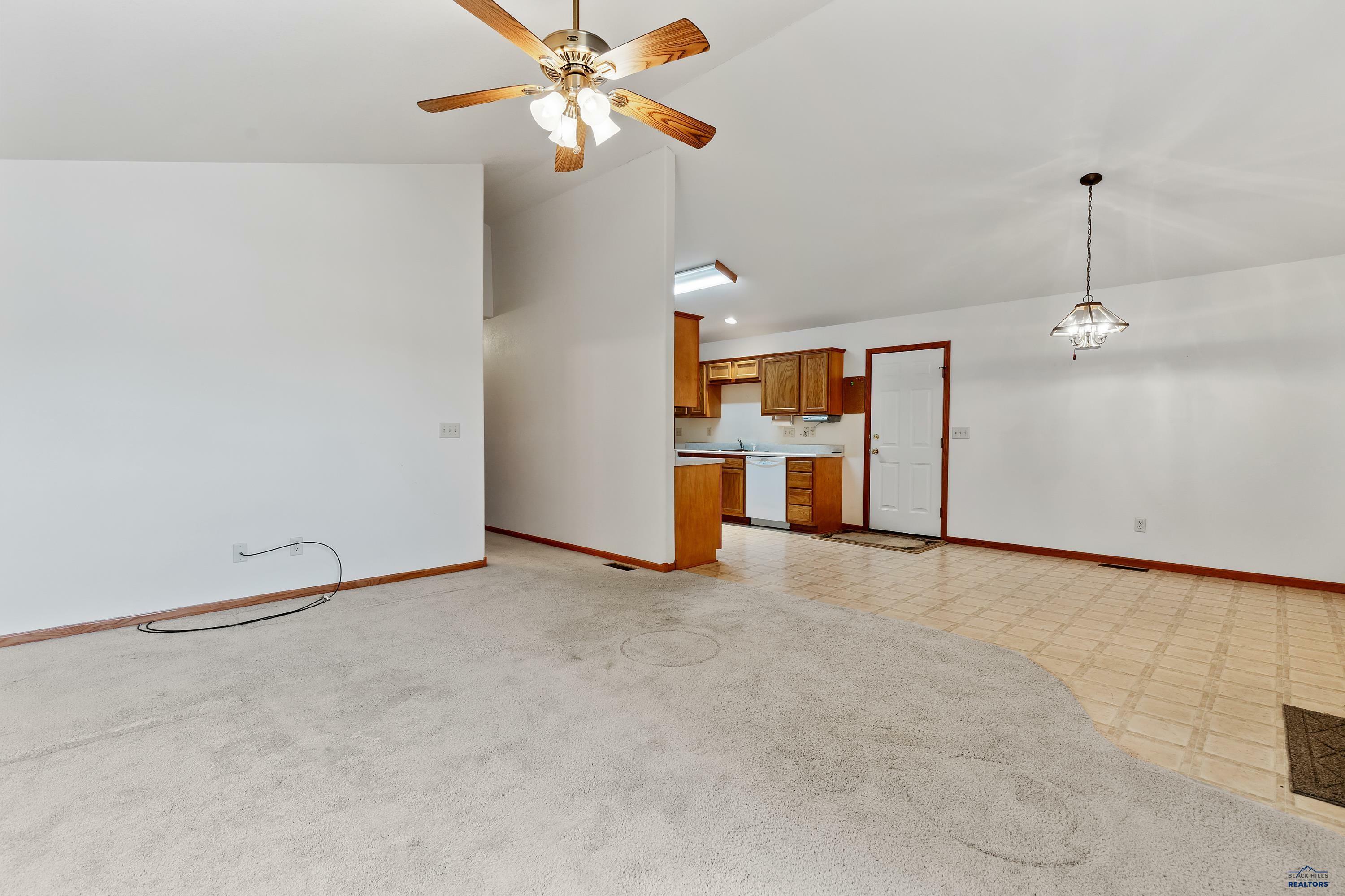 Property Photo:  609 Earleen St  SD 57701 