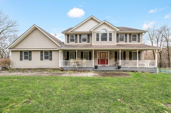 47 Valley View Drive  Chester NY 10918 photo