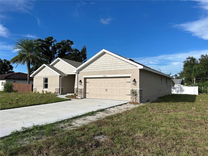 Property Photo: 2679 Englewood Road FL 34293