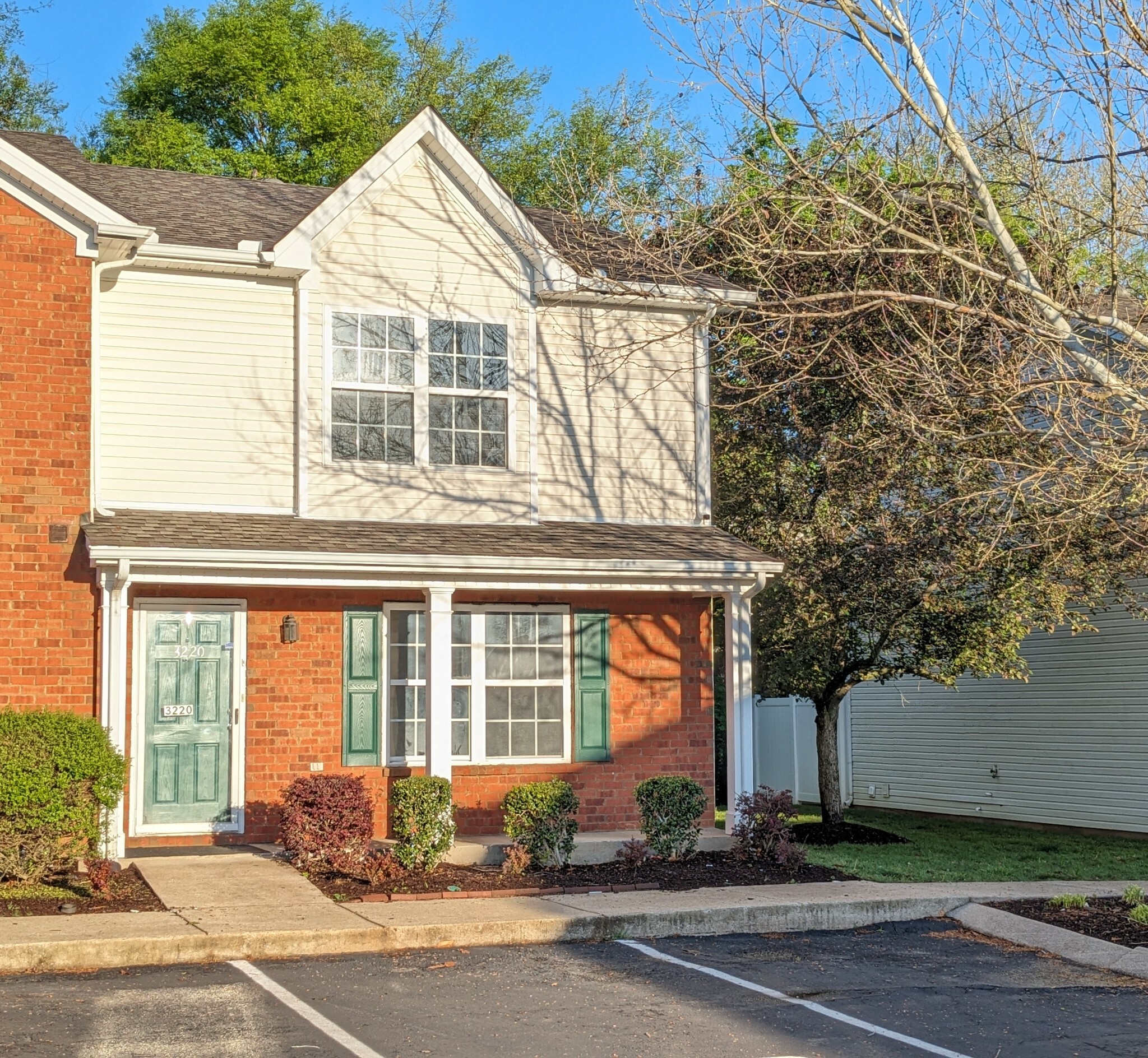 Property Photo:  3220 Prater Ct  TN 37128 