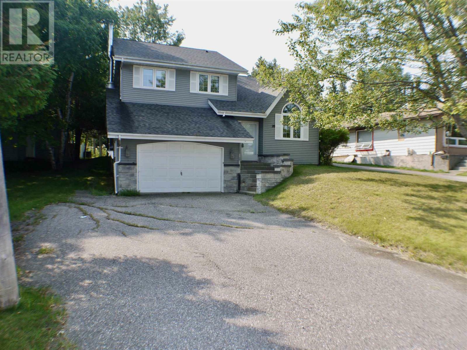28 Ingall Dr  Dryden ON P8N 3B7 photo