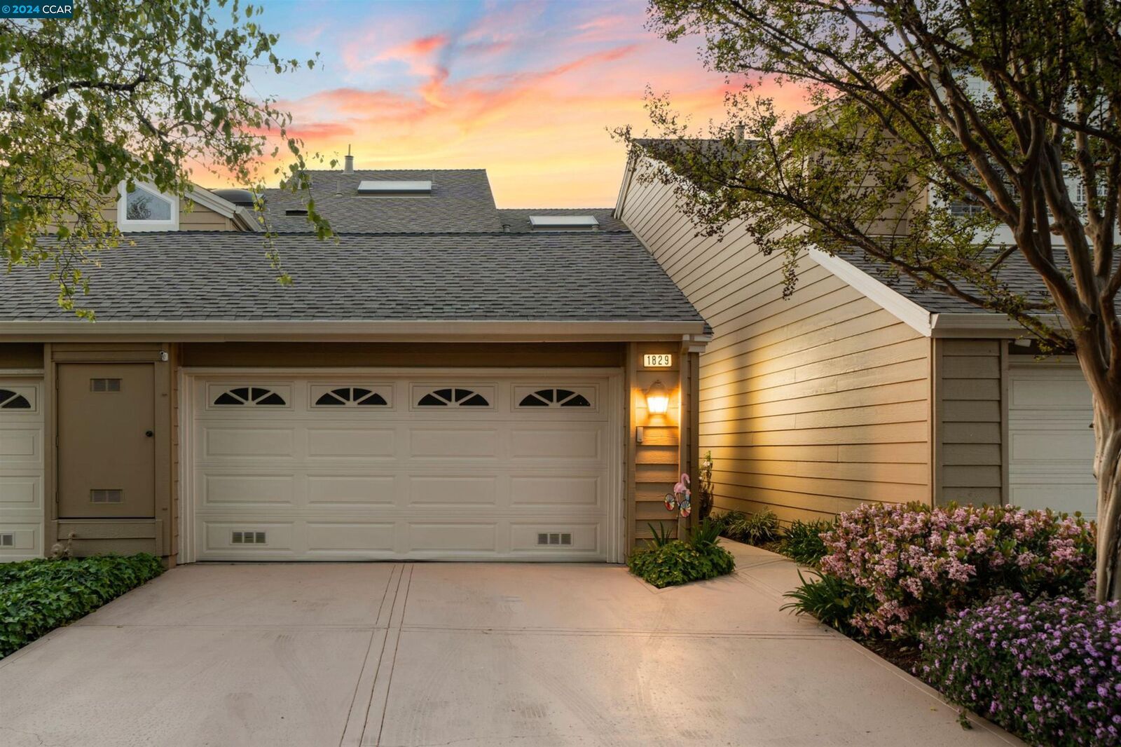 Property Photo: 1829 Stratton Cir CA 94598