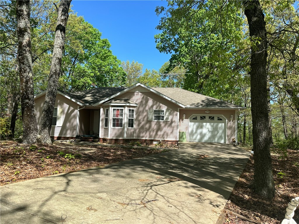 Property Photo:  330 Hummingbird Lane  AR 72632 