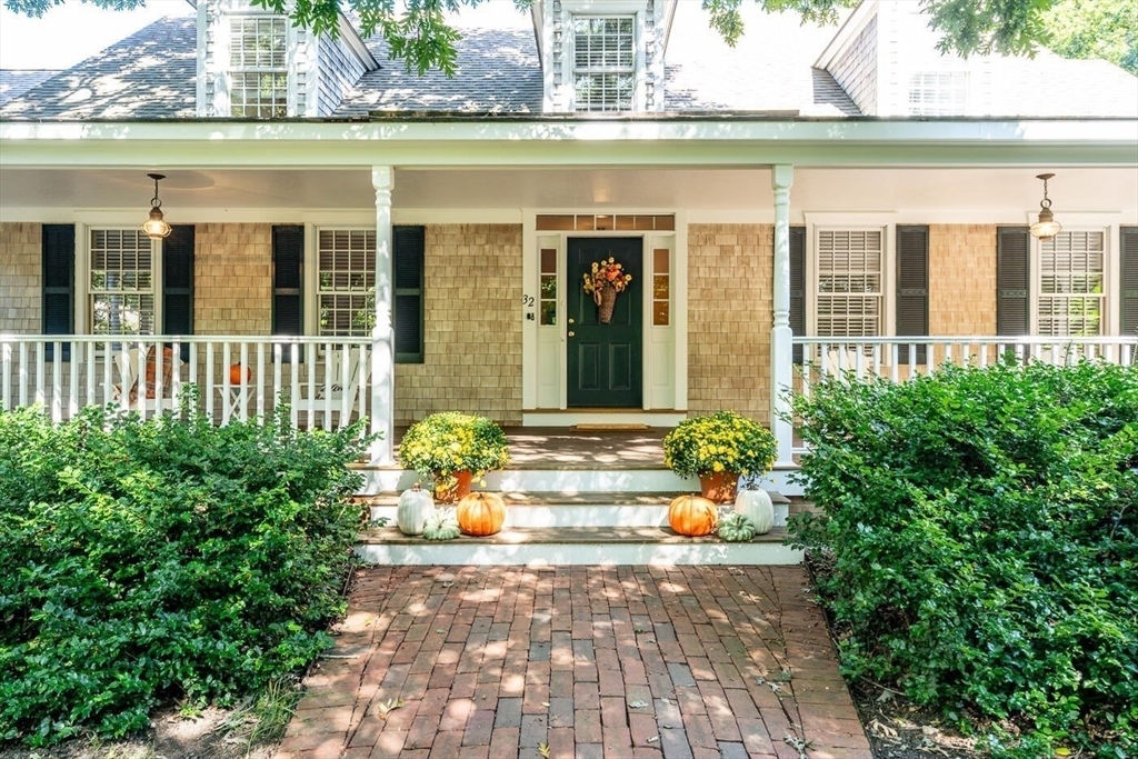 Property Photo: 32 Oliver MA 02641