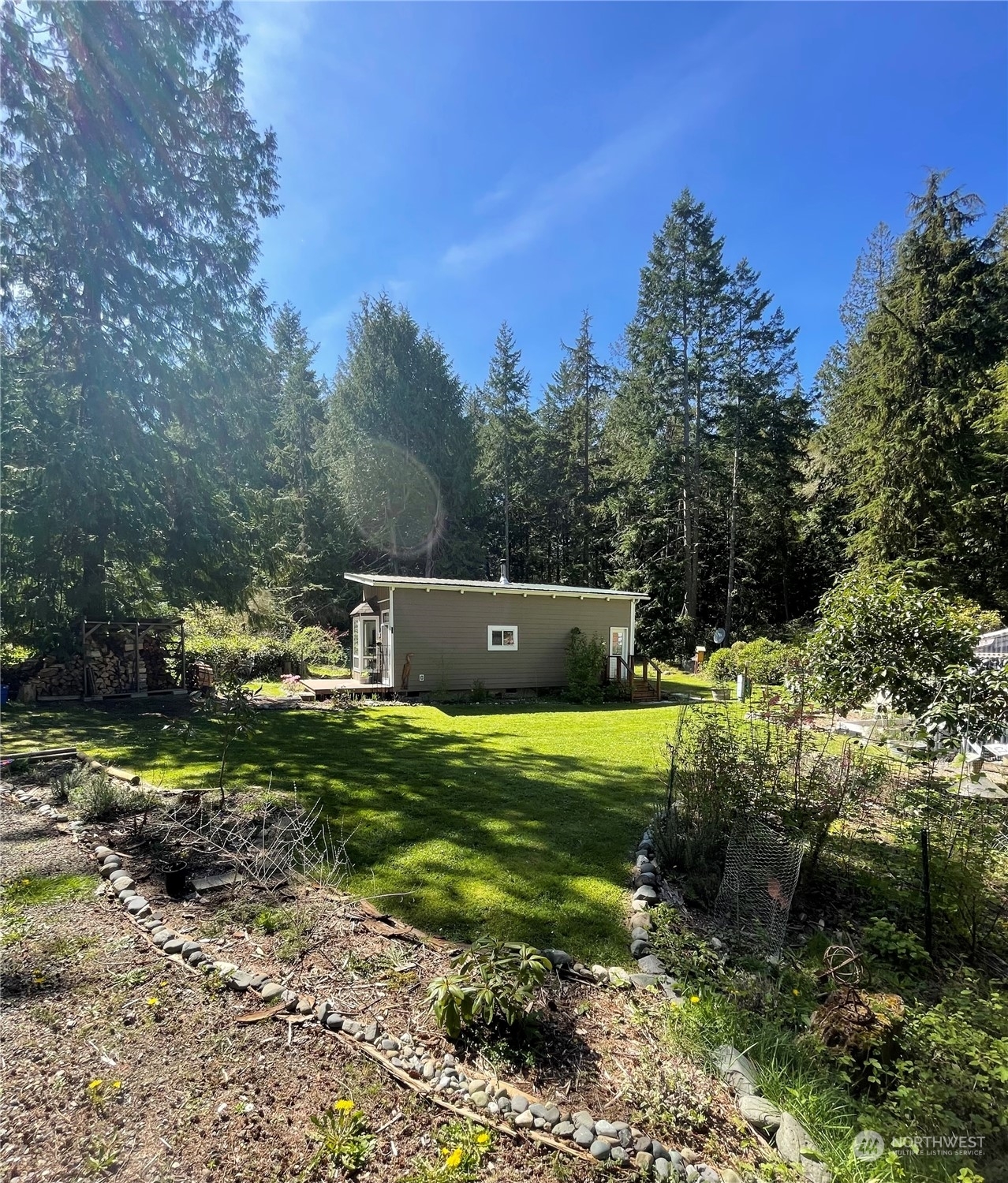 Property Photo: 393 Madrona Way WA 98382