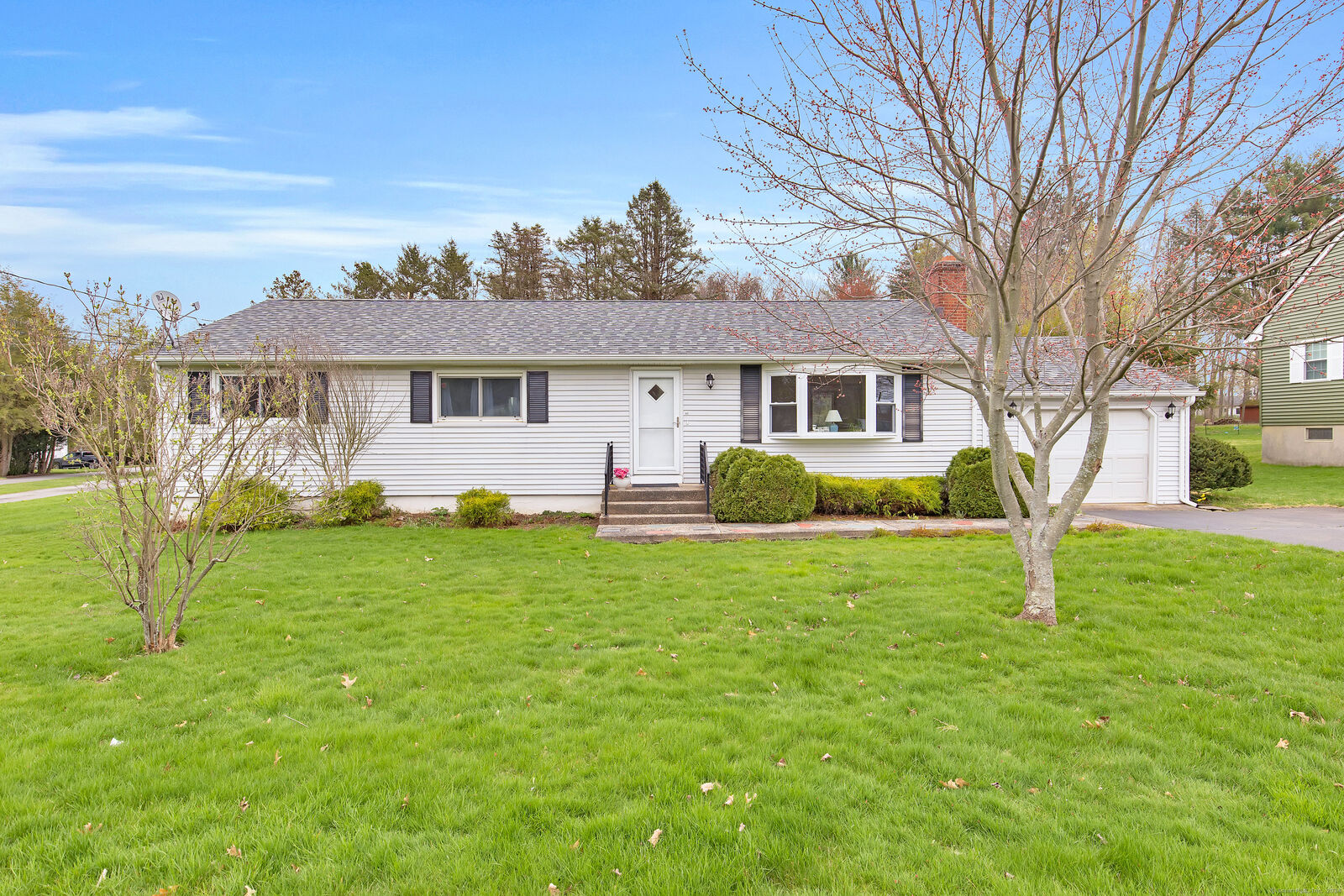 Property Photo:  401 Hope Hill Road  CT 06492 