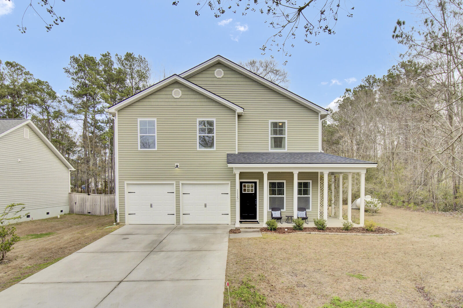 Property Photo:  115 Perry Drive Drive  SC 29483 
