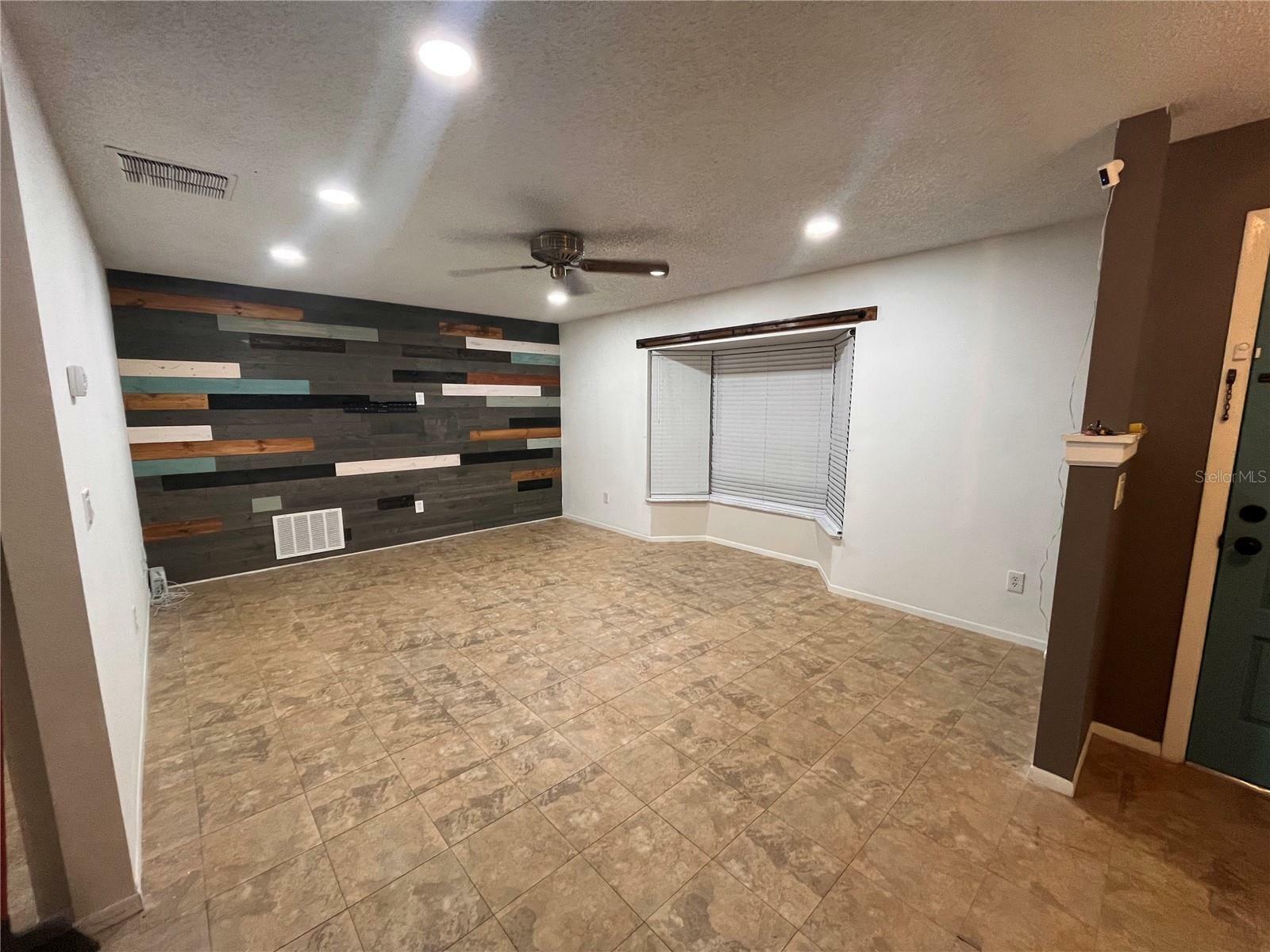 Property Photo:  1130 Giovanni Street  FL 32725 