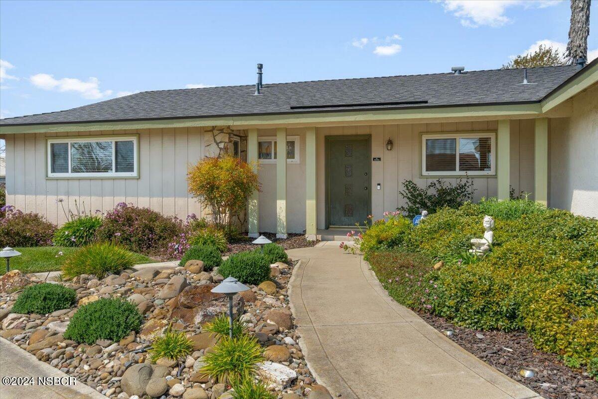 Property Photo:  3650 Lakeview Court  CA 93455 